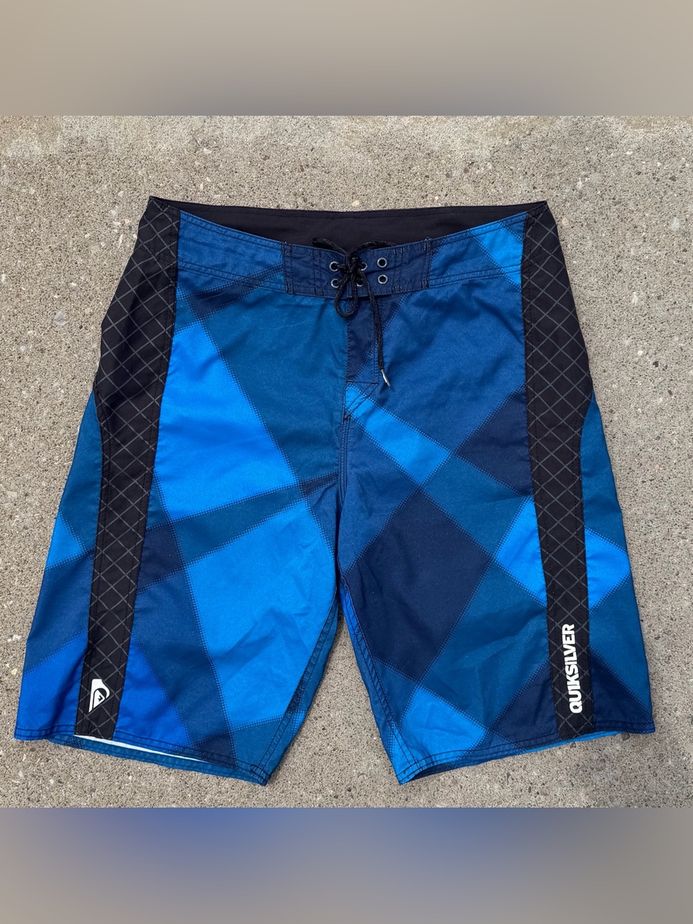 Vintage Y2K Quiksilver plaid  panel Boardshort boardies surf skate striped